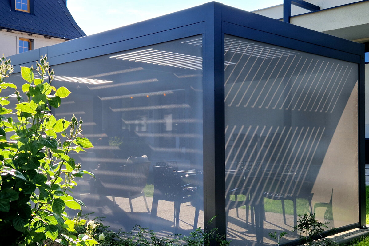 Pergola über Outdoorküche oder Grillplatz richtig planen