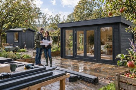 Gartenhaus-Bausatz zum Selbstaufbau kaufen: Worauf Sie achten sollten