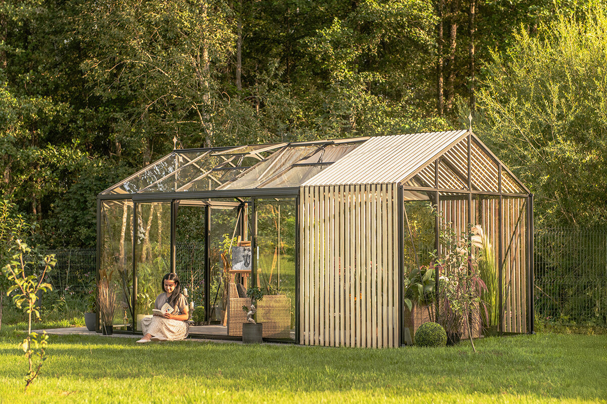 Bloomcabin Österreich – Black-Friday-Monat: bis zu 45% auf Gewächshäuser & Gartenhäuser