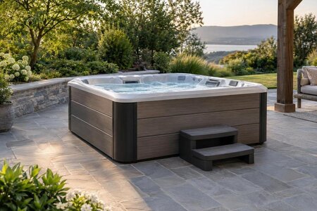 Hoeveel vrije ruimte heb je rond een hottub nodig?