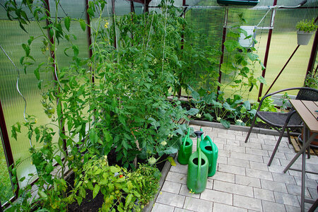 Aluminum Greenhouses in Canada | Weather & Pest Protection