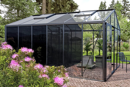 Miksi valita Bloomcabin-alumiinikasvihuone sisäänrakennetulla säilytystilalla?