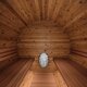 Tønnebadstue av varmebehandlet tre