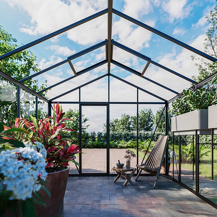 Greenhouses made of aluminum