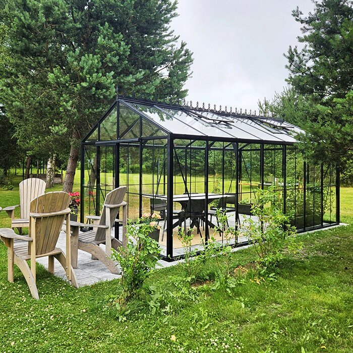 Greenhouses made of aluminum