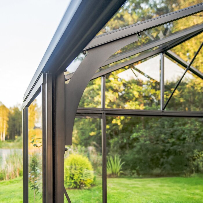 Greenhouses made of aluminum