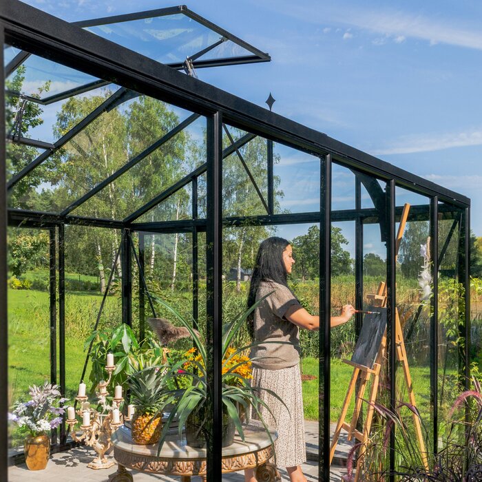 Greenhouses made of aluminum