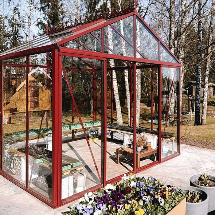 Greenhouses made of aluminum