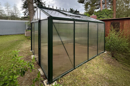 Greenhouse Polycarbonate Guide | Thickness, Panels & Insulation
