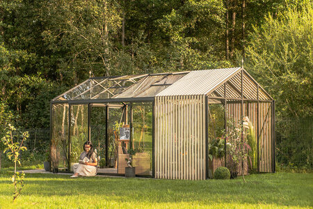 Bloomcabin USA Black Friday Sale – Up to 45% Off Aluminum Greenhouses, Wooden Garden Houses, and Storage Sheds