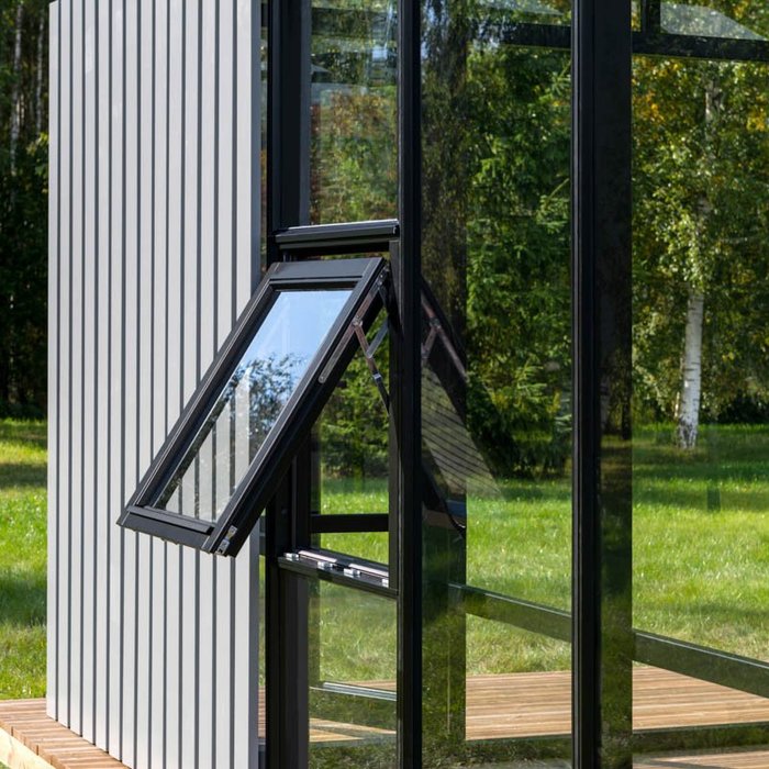 Greenhouses and Conservatories