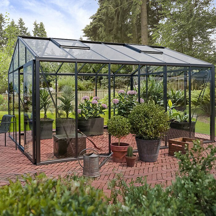 Greenhouses made of aluminum