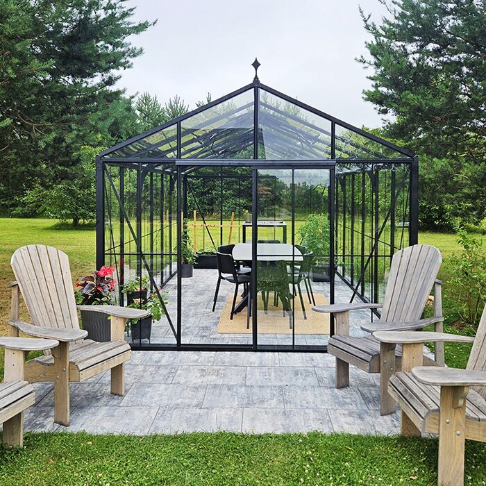 Greenhouses made of aluminum