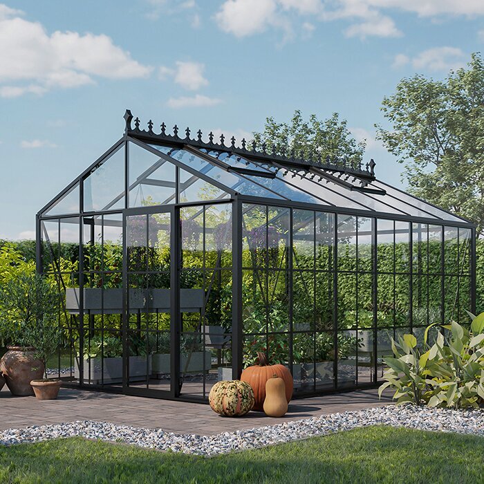Greenhouses made of aluminum