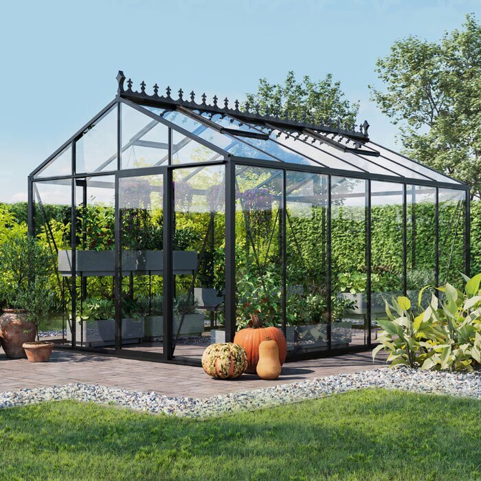 Greenhouses made of aluminum