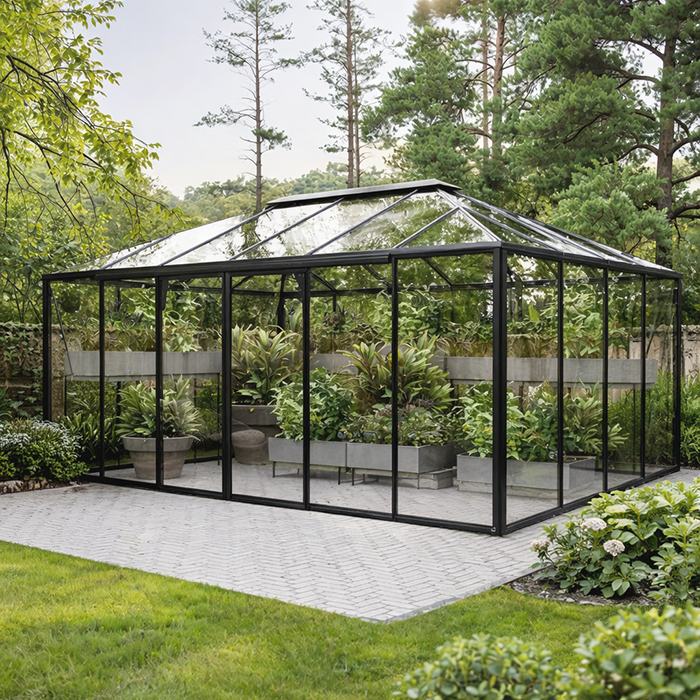 Pyramid-type greenhouse